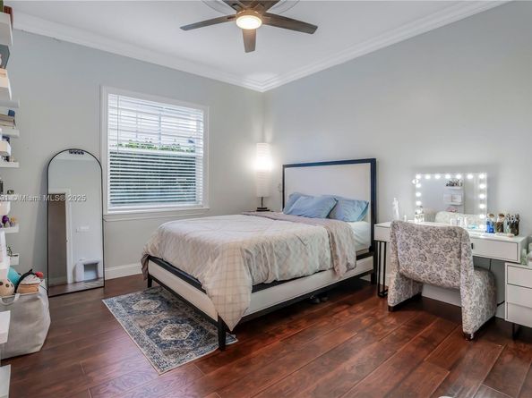 4166 SW 190th Ave, Miramar FL 33029