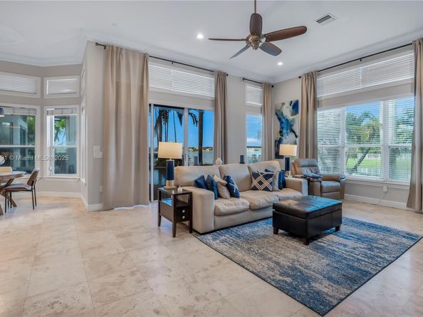 4166 SW 190th Ave, Miramar FL 33029