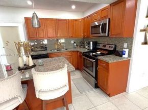 15825 E Bunche Park Dr, Miami Gardens FL 33054