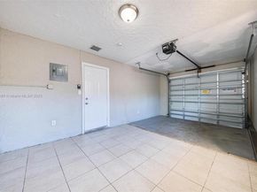 1560 NW Sunset Strip, Sunrise FL 33313