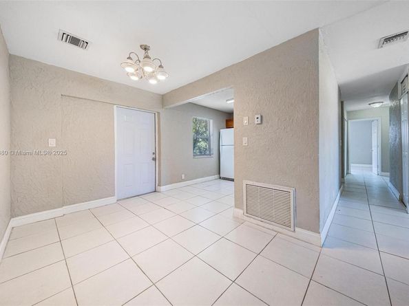 1560 NW Sunset Strip, Sunrise FL 33313