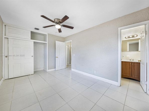1560 NW Sunset Strip, Sunrise FL 33313