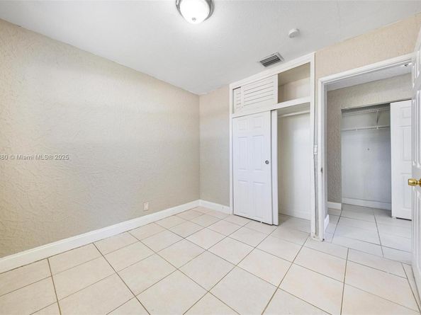 1560 NW Sunset Strip, Sunrise FL 33313