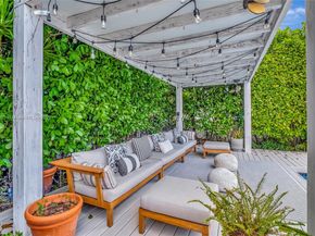 2152 Prairie Ave, Miami Beach FL 33139