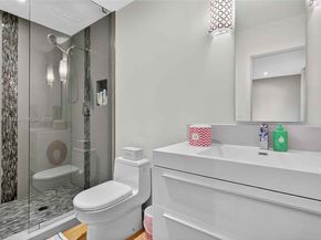 2152 Prairie Ave, Miami Beach FL 33139