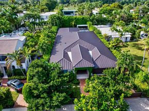 2152 Prairie Ave, Miami Beach FL 33139