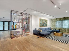 2152 Prairie Ave, Miami Beach FL 33139
