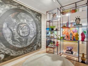 2152 Prairie Ave, Miami Beach FL 33139