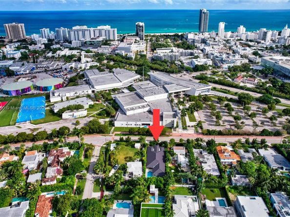 2152 Prairie Ave, Miami Beach FL 33139