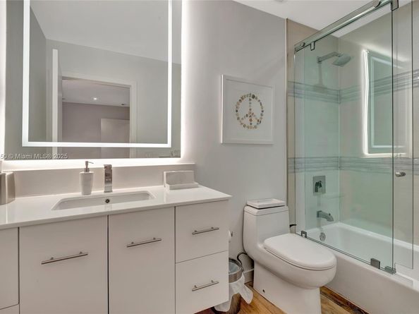 2152 Prairie Ave, Miami Beach FL 33139