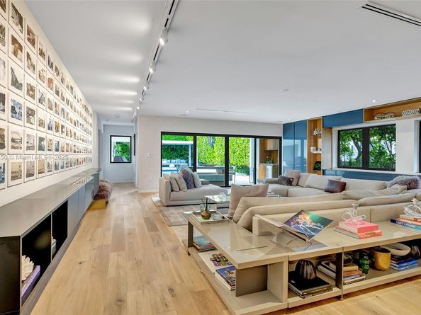 2152 Prairie Ave, Miami Beach FL 33139