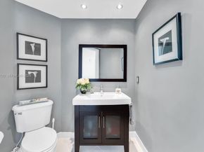 1881 79th St Cswy 1002, North Bay Village FL 33141