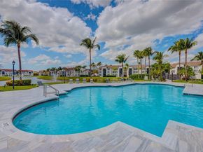 4360 NW 107th Ave 207, Doral FL 33178