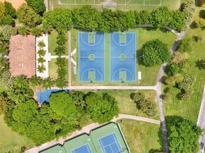 10750 NW 66th St 203, Doral FL 33178