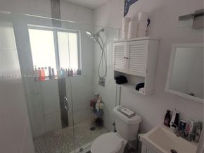 2610 Fletcher St, Hollywood FL 33020