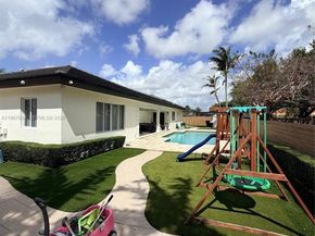 15845 SW 153rd Ave, Miami FL 33187