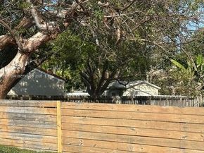 15845 SW 153rd Ave, Miami FL 33187