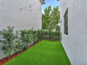 4346 NW 81st Ave, Doral FL 33166