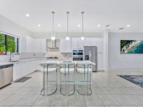 4346 NW 81st Ave, Doral FL 33166