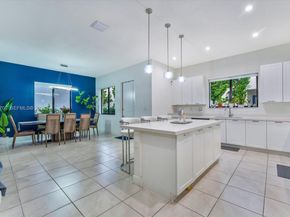 4346 NW 81st Ave, Doral FL 33166