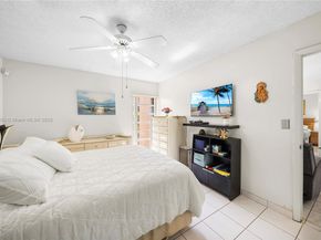 4709 NW 7th St 4059, Miami FL 33126
