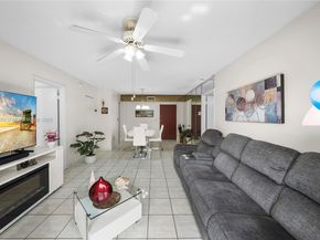4709 NW 7th St 4059, Miami FL 33126