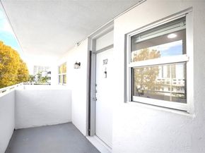 3600 NE 170th St 312, North Miami Beach FL 33160