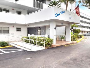 3600 NE 170th St 312, North Miami Beach FL 33160