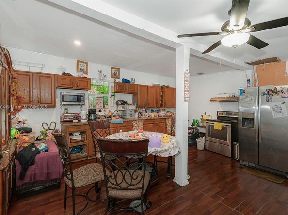 807 NW 109th St, Miami FL 33168