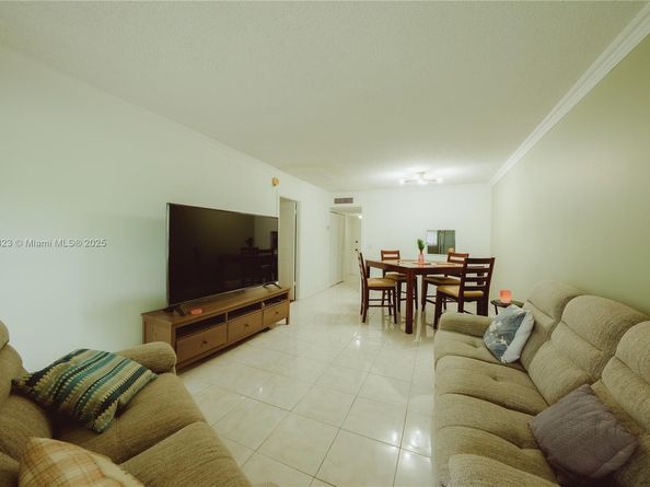 3110 Holiday Springs Blvd 310, Margate FL 33063
