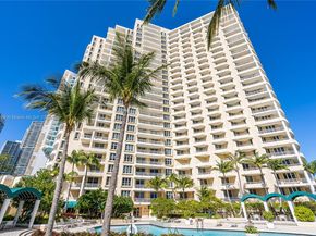 888 Brickell Key Dr 1002, Miami FL 33131