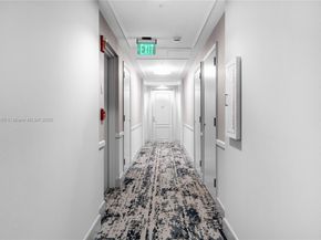 888 Brickell Key Dr 1002, Miami FL 33131