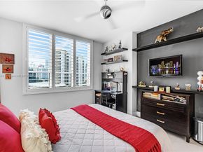 888 Brickell Key Dr 1002, Miami FL 33131