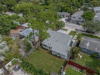 1813 SW 10th St