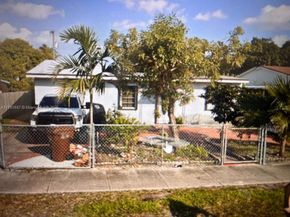 625 E 28th St, Hialeah FL 33013