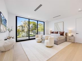 30 Samana Dr, Coconut Grove FL 33133