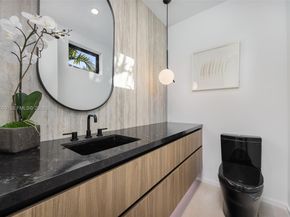 30 Samana Dr, Coconut Grove FL 33133