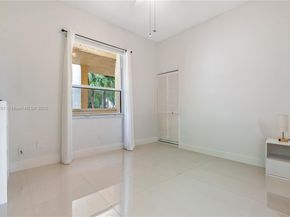 7508 La Paz Blvd 202, Boca Raton FL 33433