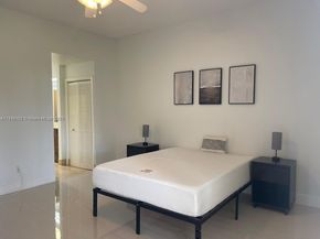 7508 La Paz Blvd 202, Boca Raton FL 33433