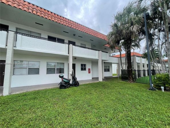400 NW 65th Ave 120, Margate FL 33063