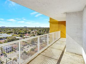 900 SW 8th St 1510, Miami FL 33130