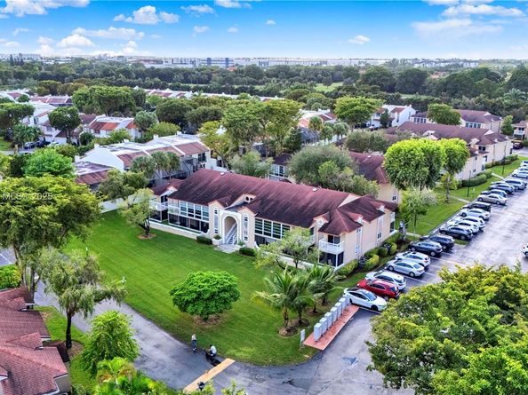 4680 NW 102nd Ave 20220, Doral FL 33178