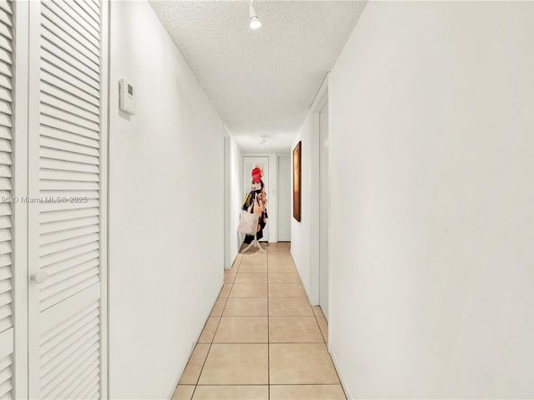 4680 NW 102nd Ave 20220, Doral FL 33178