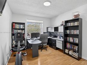 13224 NW 12th St, Pembroke Pines FL 33028