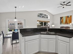 13224 NW 12th St, Pembroke Pines FL 33028