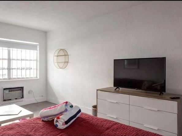 4015 Indian Creek Dr 307, Miami Beach FL 33140