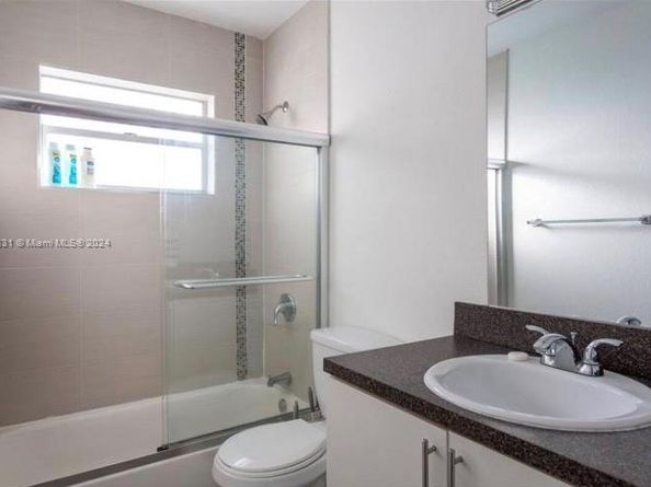 4015 Indian Creek Dr 307, Miami Beach FL 33140