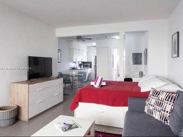 4015 Indian Creek Dr 307, Miami Beach FL 33140