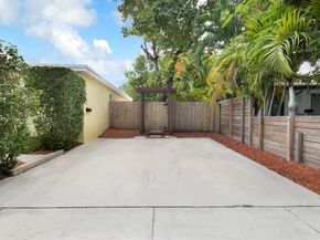 1200 SW 18th St, Miami FL 33145