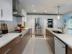 1200 SW 18th St, Miami FL 33145